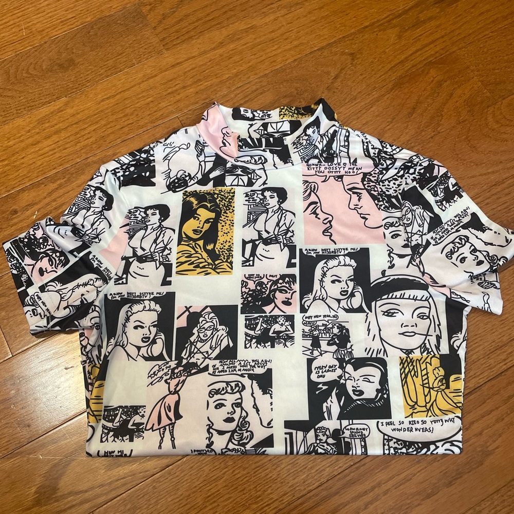 High neck, short sleeve shirt